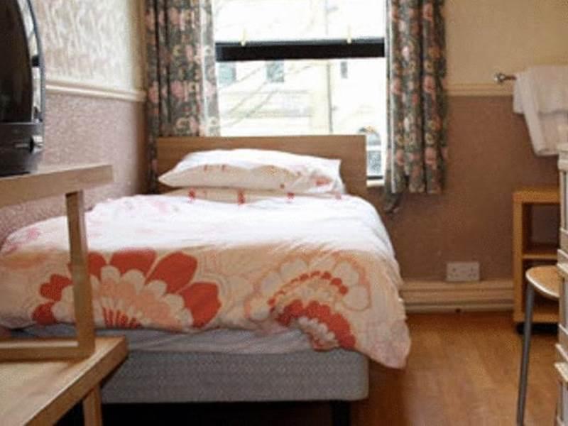 The Boundary Hotel - B&B Leeds  Extérieur photo