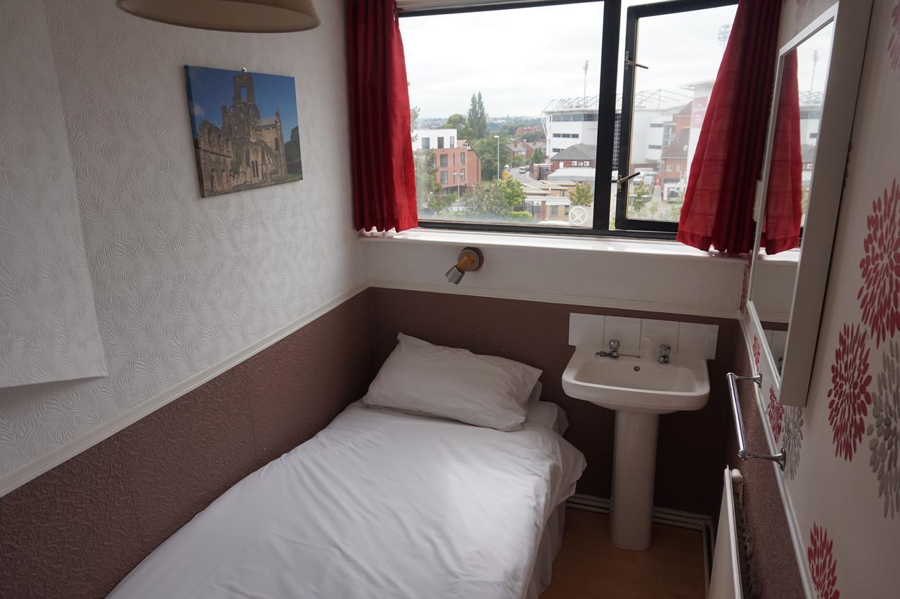 The Boundary Hotel - B&B Leeds  Extérieur photo